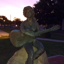 Dolly Parton Statue - Tourist Information & Attractions
