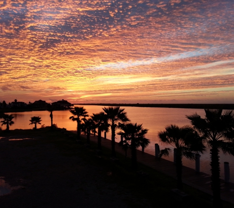 Steve's Landing Restaurant - Port Bolivar, TX