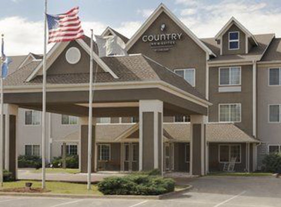 Country Inns & Suites - Norman, OK