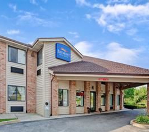 Baymont Inn & Suites - Monroe, MI