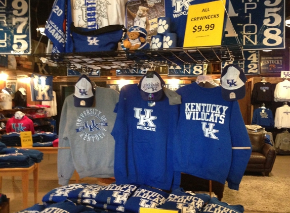 Wildcat Wearhouse - Lexington, KY