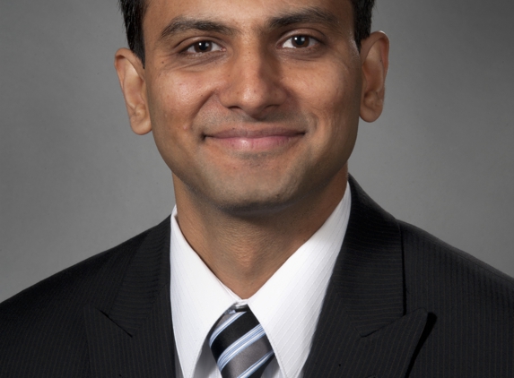 Puneet Gandotra, MD - Bay Shore, NY