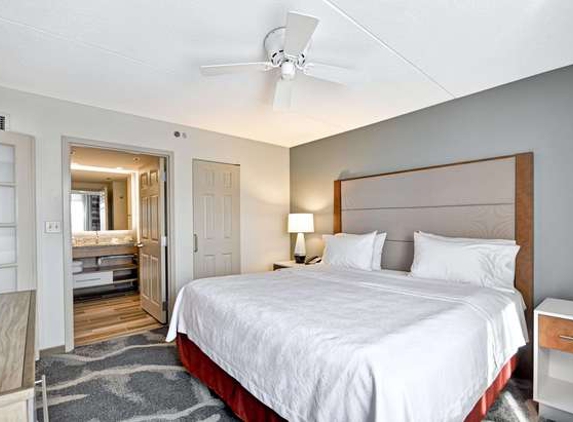 Homewood Suites by Hilton Boston-Peabody - Peabody, MA