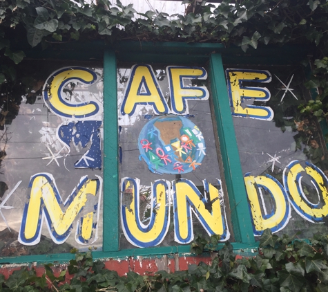 Cafe Mundo - Newport, OR