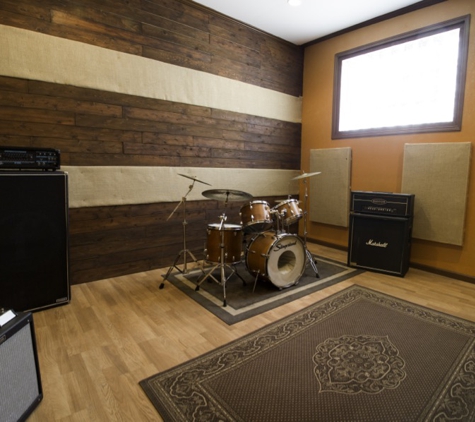 Summit Rehearsal and Recording Studios - Pasadena, CA