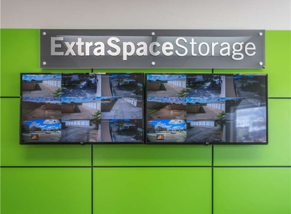 Extra Space Storage - Spring, TX