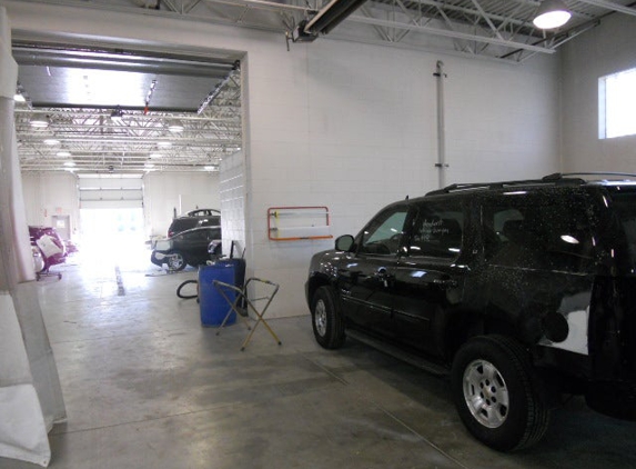 Kar Kraft Collision Center - Wixom, MI