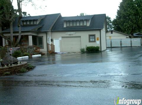 Jennings Lodge Apartments - Portland, OR