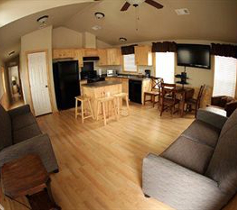 Hill Country RV-Resort - New Braunfels, TX