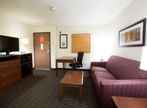 AmericInn - Osceola, IA