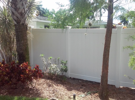 Sunstate Fence and Gate, Inc. - Fort Myers, FL