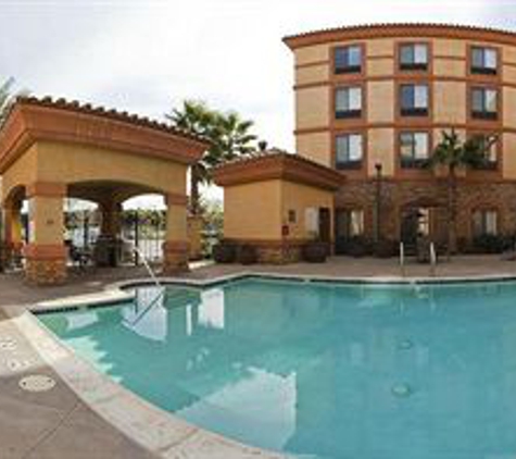 Holiday Inn Express & Suites Ontario Airport - Ontario, CA