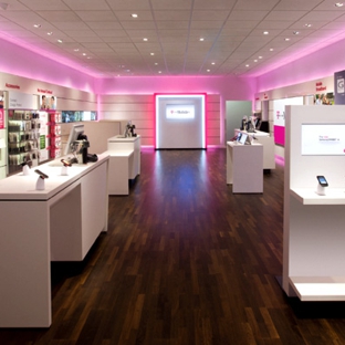 T-Mobile - Milford, CT