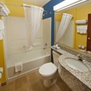 Microtel Inn & Suites by Wyndham Hillsborough - Motels