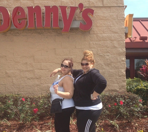 Denny's - Jacksonville, FL