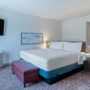 Hilton Garden Inn Clarksburg Bridgeport - Hotels