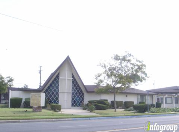 Hollypark United Methodist Church - Gardena, CA