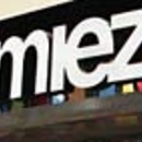 Zumiez - Clothing Stores