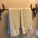 Broken Spur Inn & Steakhouse - Lodging