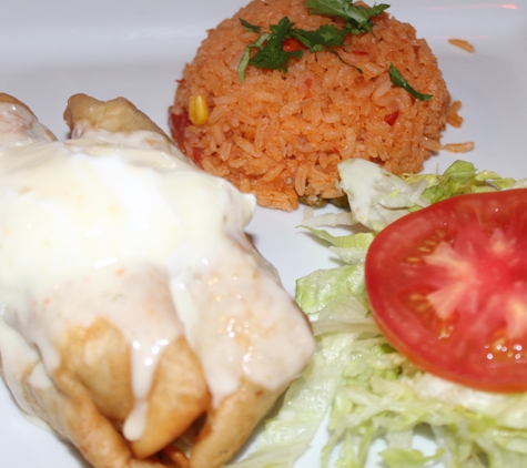 Las Cazueles Mexican Restaurant - Avon Lake, OH