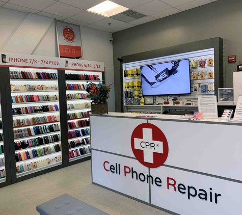 CPR-Cell Phone Repair - Storrs Mansfield, CT. CPR Cell Phone Repair Storrs CT - Store interior