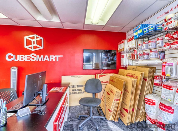 CubeSmart Self Storage - Houston, TX