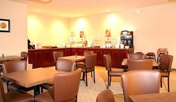 Best Western Coffeyville Central Business District Inn and Suites - Coffeyville, KS