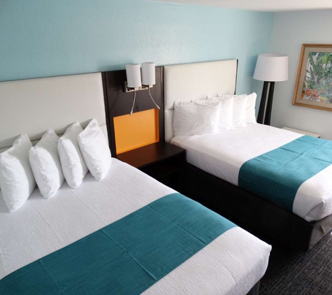 Best Western Plus Orlando Lake Buena Vista South Inn & Suites - Kissimmee, FL