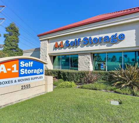 A-1 Self Storage - Santa Ana, CA. Facility