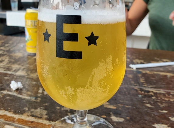 Empire Burgers & Brew - Naperville, IL