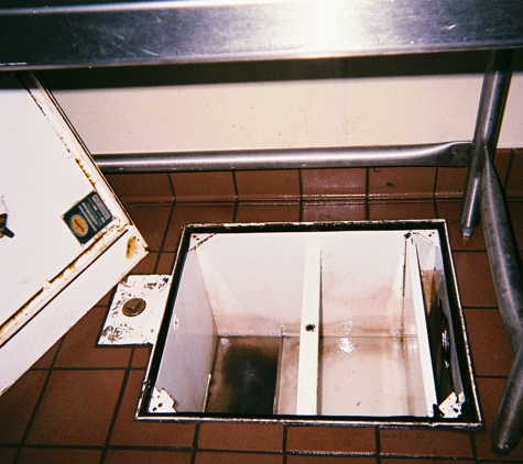 R & D Grease Trap Cleaning - Cotati, CA