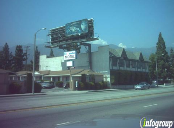 El Rancho Motel - Pasadena, CA