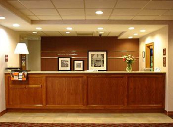 Hampton Inn & Suites Houston-Cypress Station - Houston, TX