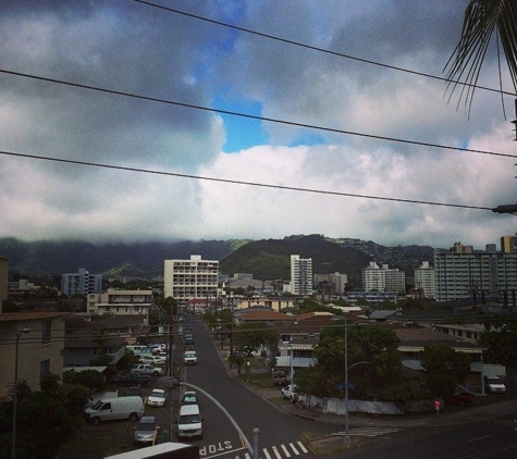 Ala Wai Plaza - Honolulu, HI