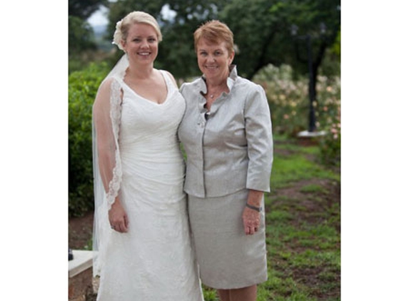 Lesley Gasmier WA Wedding Celebrant - Ardross, WA