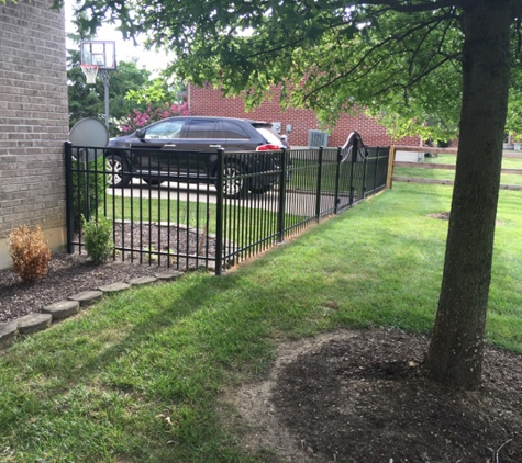 Double D Erectors LLC Fence Company - Erlanger, KY