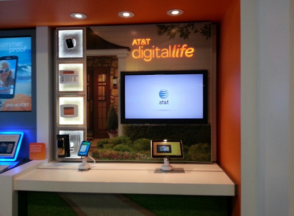 AT&T Store - Roseville, MI