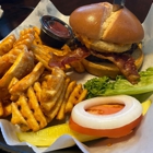Mickey's Irish Pub