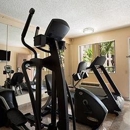 Days Inn by Wyndham Dallas Irving - Hotels