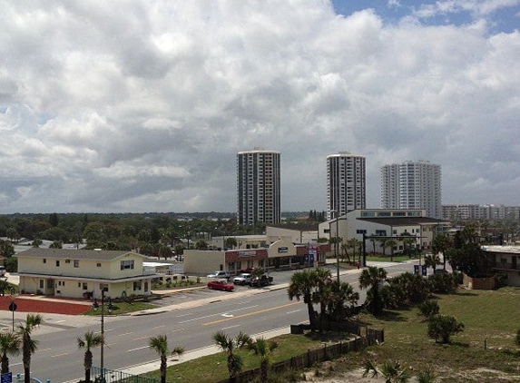 Tropic Shores Resort - Daytona Beach Shores, FL