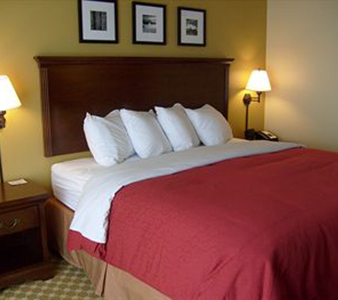 Country Inns & Suites - Charleston, WV