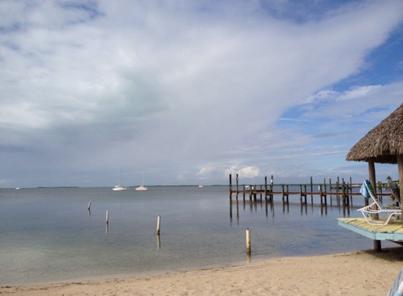 Sunset Cove Beach Resort - Key Largo, FL