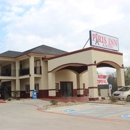 Paris Inn & Suites - Bed & Breakfast & Inns