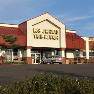 Les Schwab Tires - Roseville, CA