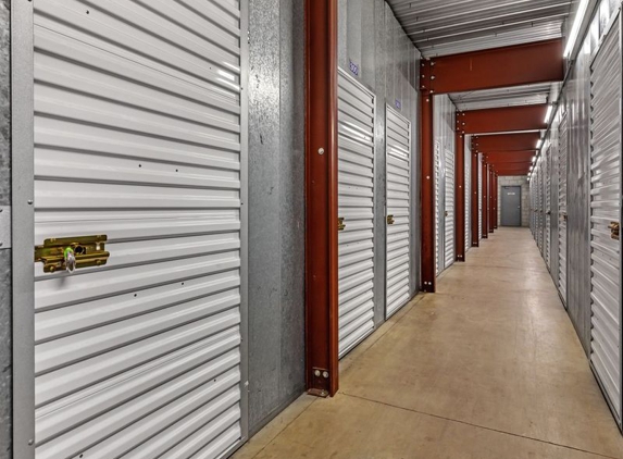 Extra Space Storage - Palmdale, CA