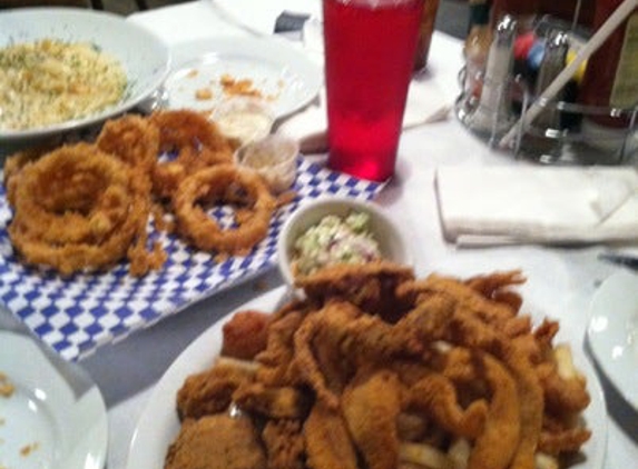 Fatty's Seafood Restaurant - Picayune, MS
