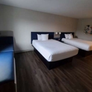 Microtel Inn & Suites by Wyndham Milford - Hotels