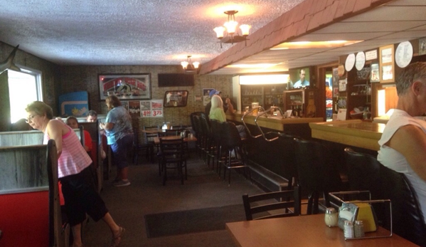 DiMaggio's Pizza & Burgers - Coloma, MI