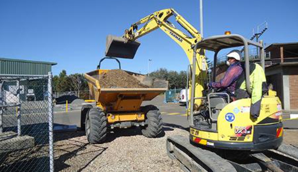 Mann's Earthmoving - Gymea Bay, NSW