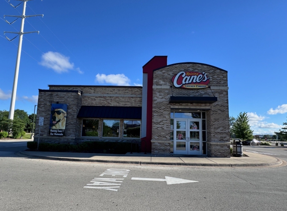 Raising Cane's Chicken Fingers - Naperville, IL